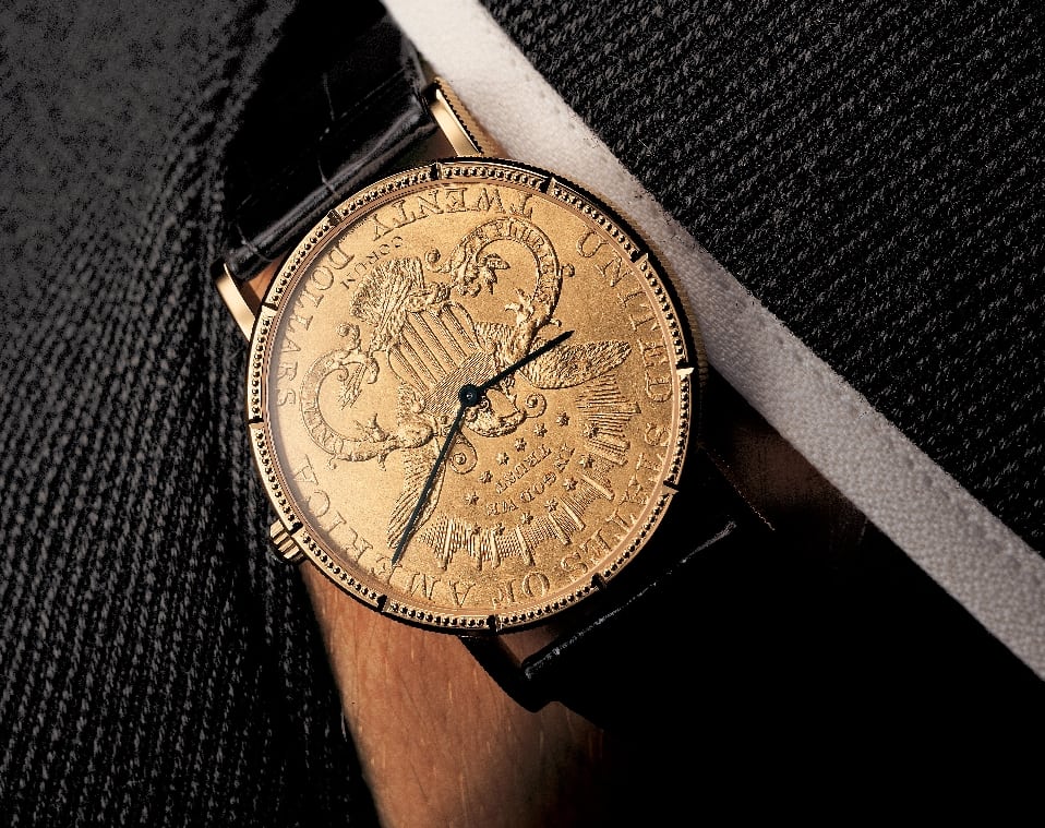 Beispiel einer Münzuhr von Corum. Das Uhrwerk bedindet sich in einem Golddollar