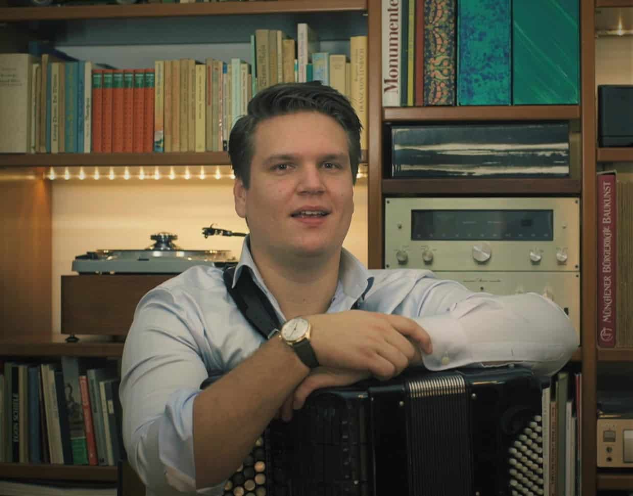 Der talentierte Mr. Staudt: Uhrmacher und Akkordeon-Virtuose