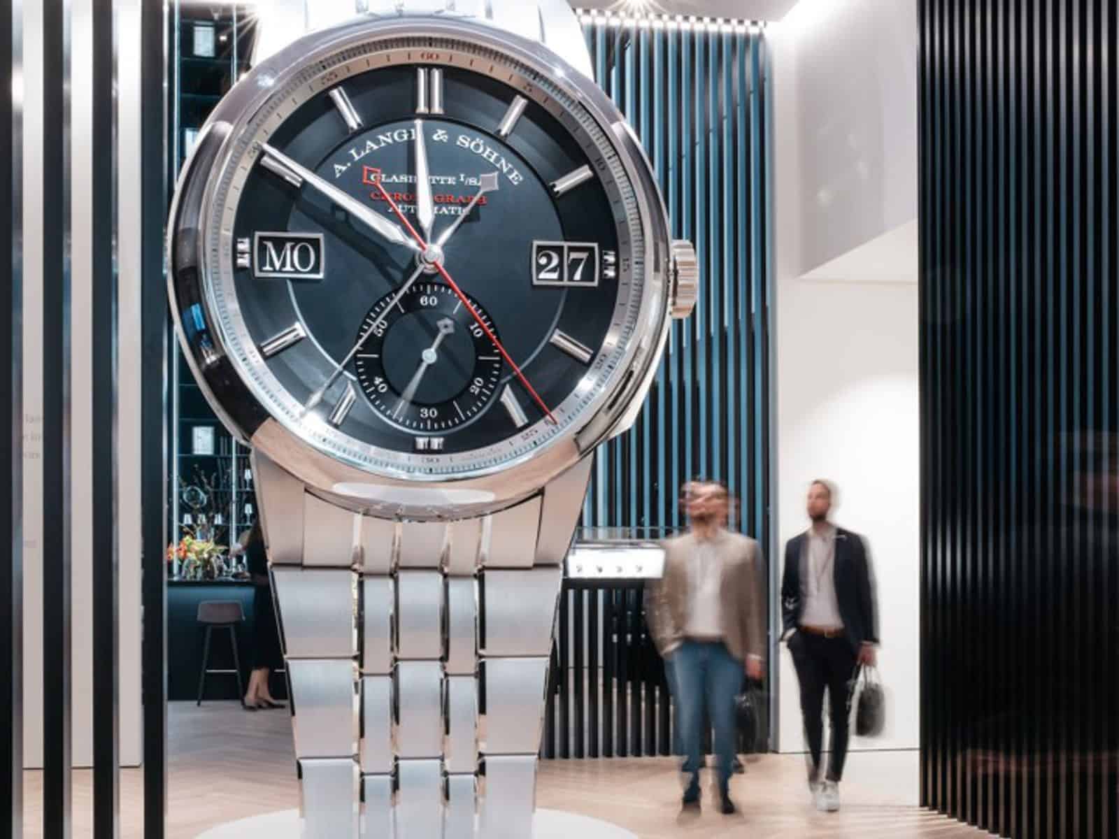 A. Lange & Söhne Odysseus Chronograph Monumentaluhr während der Watches & Wonders 2023 in Genf