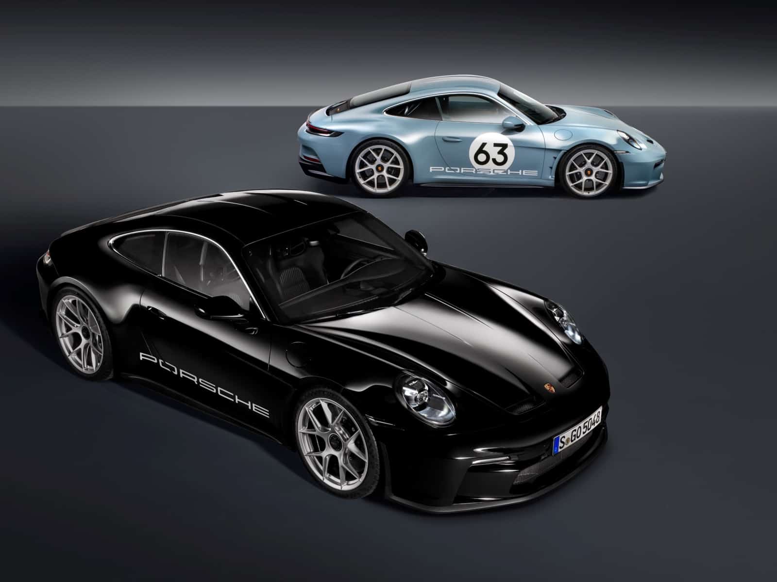 Porsche 911 S/T 2023, hinten die Heritage Edition (Foto Porsche)
