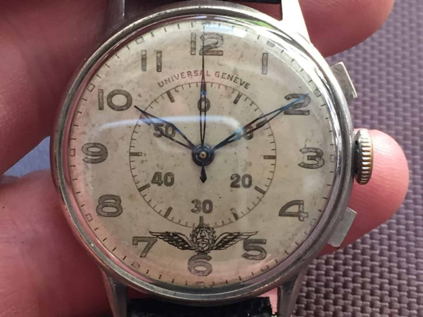 Universal Chronograph Ref. 32415-07 Fuerza Aerea Argentina 1940-er Jahre Gesicht (C) Uhrenkosmos
