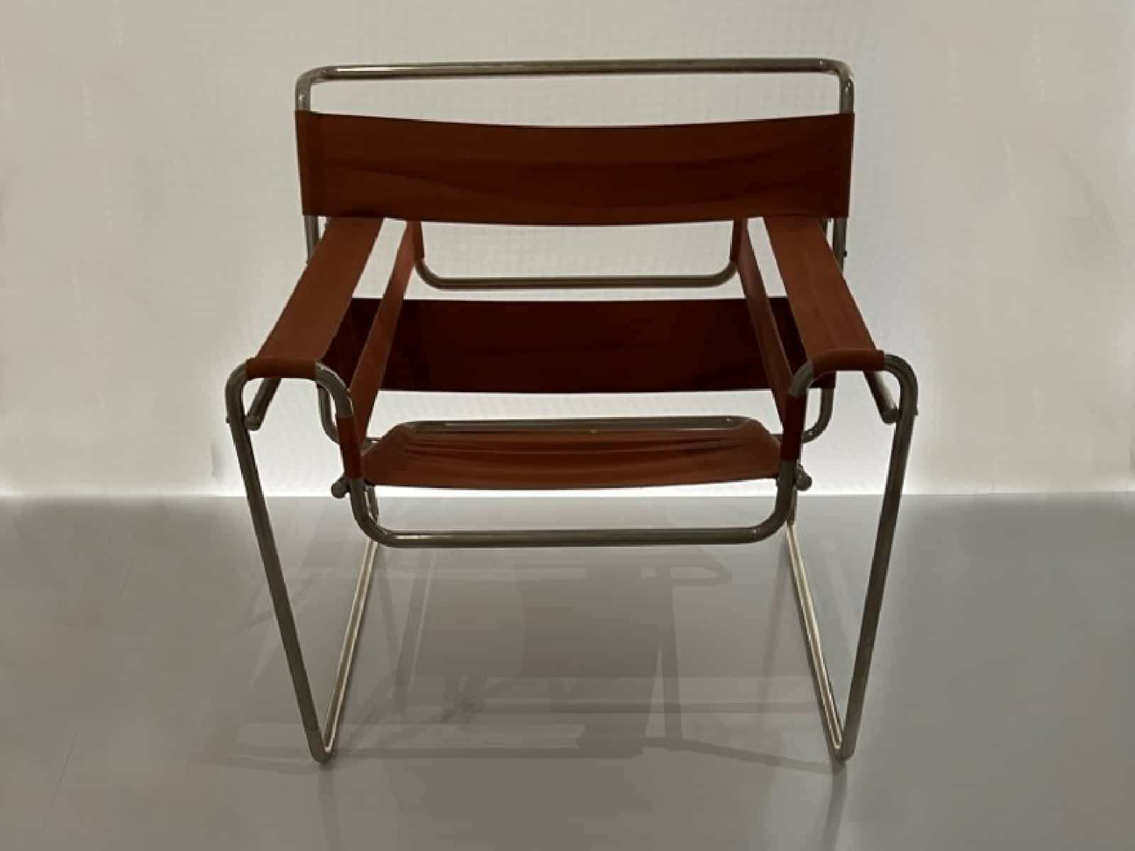 Marcel Breuer Wassily Chair, Bauhaus 1929 (C) GLB